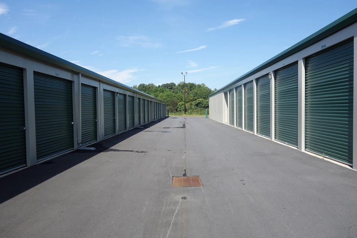 Yadkin valley self storage building exterior