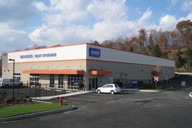 Access self storage building exterior